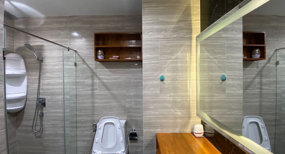 For rent 2 bedrooms condo in Bang Lamung, Chonburi