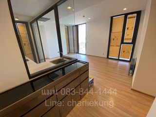 For sale 2 bedrooms condo in Phaya Thai, Bangkok