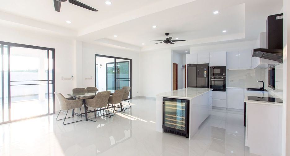 À vendre 3 chambres villa à Hua Hin, Prachuap Khiri Khan