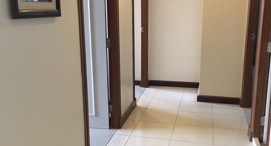 À vendre 1 chambre condo à Phra Khanong, Bangkok