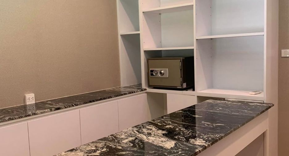 For sale 4 bedrooms house in Bang Phli, Samut Prakan