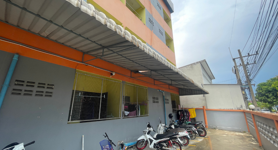 For sale 59 Beds serviced apartment in Krathum Baen, Samut Sakhon