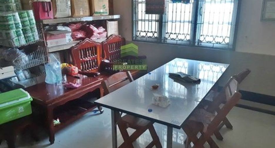 For sale 4 Beds retail Space in Mueang Narathiwat, Narathiwat