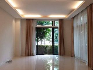 For rent 5 bedrooms house in Pak Kret, Nonthaburi