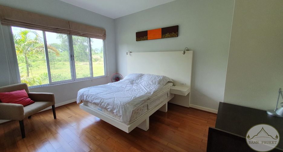 For sale 3 bedrooms condo in Thalang, Phuket