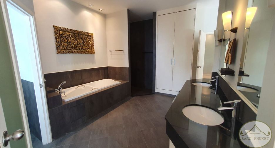 For sale 3 bedrooms condo in Thalang, Phuket