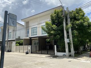 For rent 4 bedrooms apartment in Bang Phli, Samut Prakan