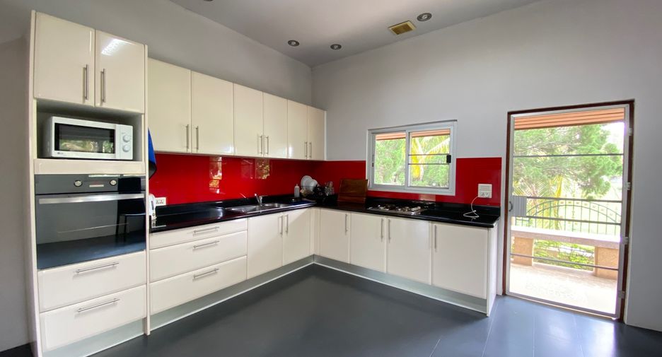 For sale 2 bedrooms house in Doi Saket, Chiang Mai