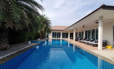For sale 3 bed villa in Hua Hin, Prachuap Khiri Khan