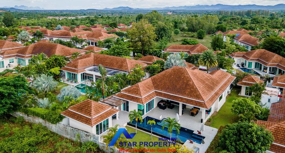À vendre 4 chambres villa à Hua Hin, Prachuap Khiri Khan