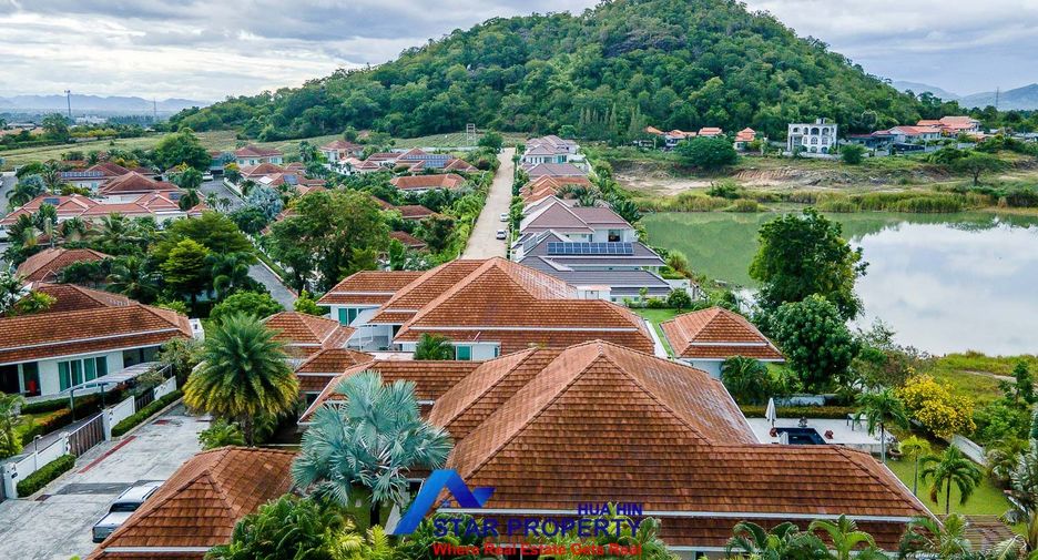 À vendre 4 chambres villa à Hua Hin, Prachuap Khiri Khan