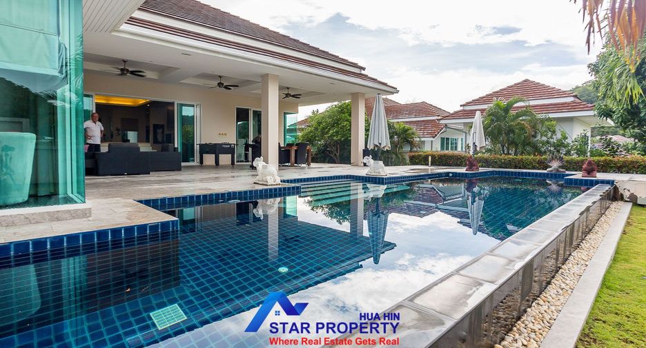 À vendre 4 chambres villa à Hua Hin, Prachuap Khiri Khan