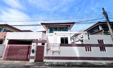 ให้เช่า 3 ห้องนอน บ้านเดี่ยว ใน พระโขนง, กรุงเทพฯ