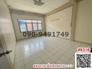 For rent 4 Beds townhouse in Phasi Charoen, Bangkok