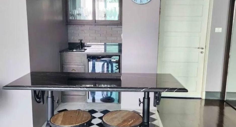 ขาย 2 ห้องนอน คอนโด ใน คลองเตย, กรุงเทพฯ