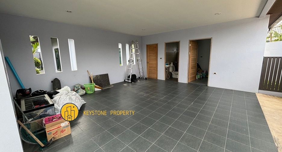 For sale 4 ベッドルーム villa in Bang Lamung, Chonburi