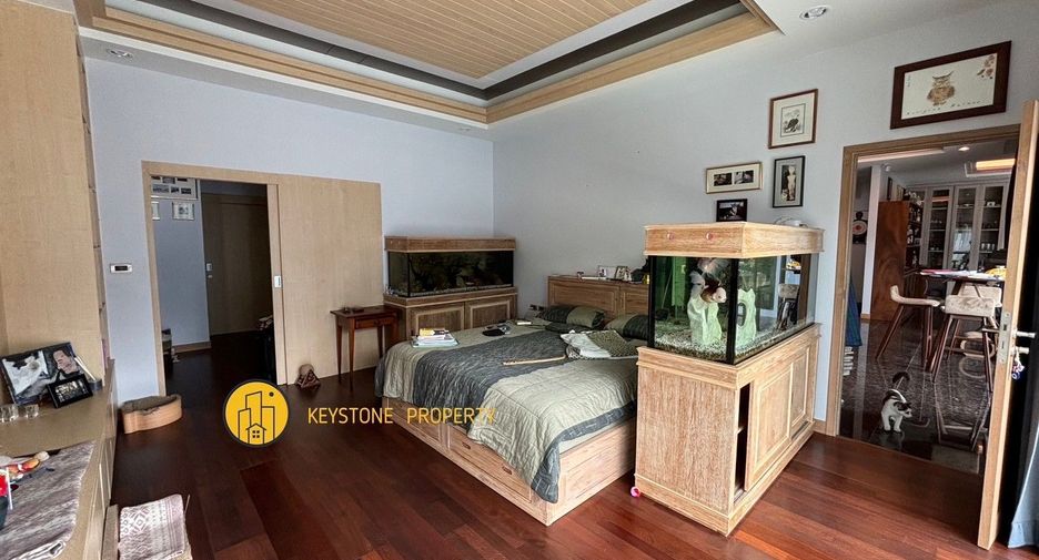 For sale 4 ベッドルーム villa in Bang Lamung, Chonburi