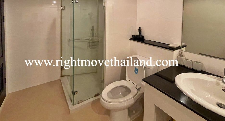 For sale 1 bed condo in Watthana, Bangkok