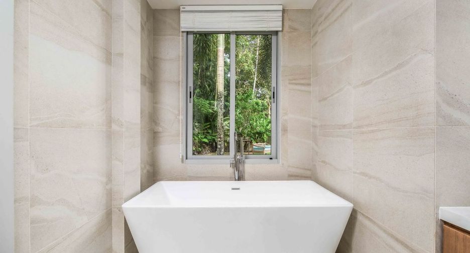 For sale 5 ベッドルーム villa in Thalang, Phuket
