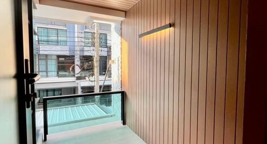 For rent 3 bed retail Space in Bang Phli, Samut Prakan