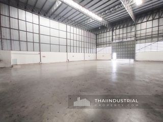 For rent warehouse in Pak Kret, Nonthaburi