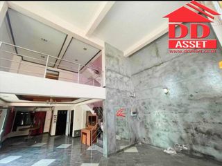 For sale 3 bed retail Space in Mueang Saraburi, Saraburi