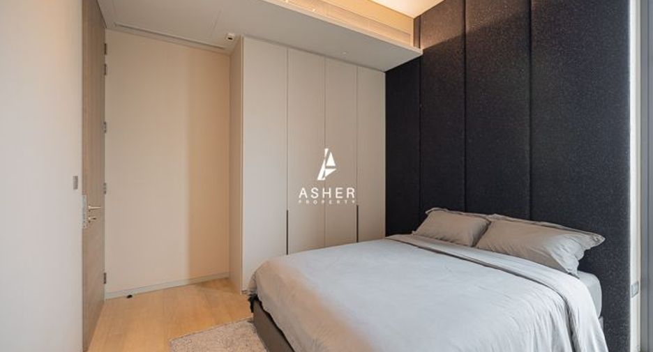For rent 2 bedrooms condo in Watthana, Bangkok