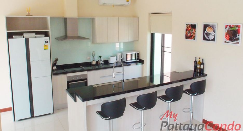 For sale 4 bedrooms house in Bang Lamung, Chonburi