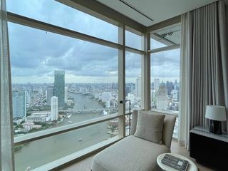 For sale 3 bedrooms condo in Bang Kho Laem, Bangkok