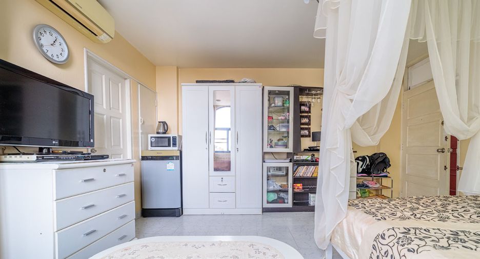 Wohnung zum Kauf mit 1 Zimmer in Bang Lamung, Chonburi
