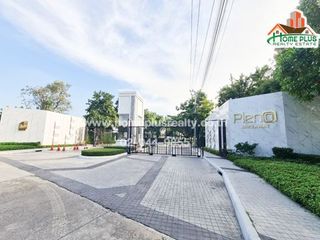 Reihenhaus zum Kauf mit 4 Zimmer in Thung Khru, Bangkok