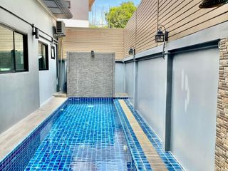 Reihenhaus zur Miete mit 4 Zimmer in Watthana, Bangkok