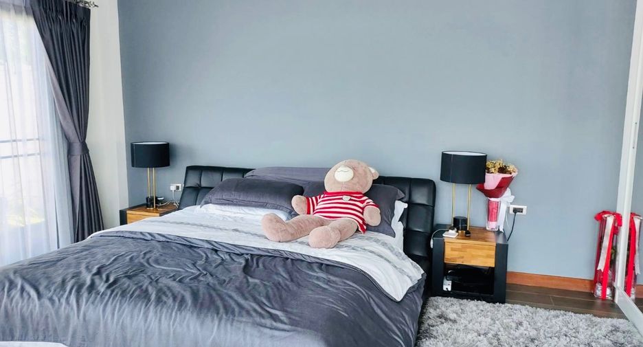 Haus zur Miete mit 3 Zimmer in Bang Lamung, Chonburi
