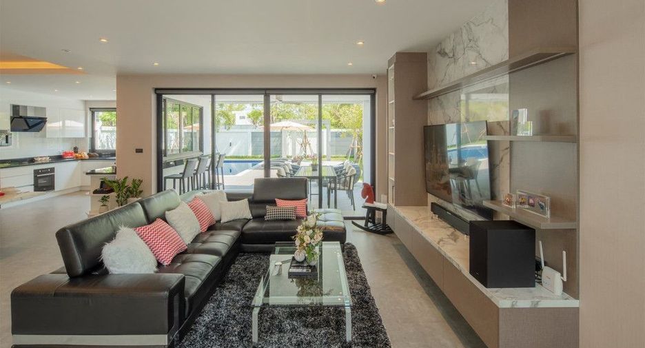 Casa en venta de 4 habitaciones en Mueang Chiang Mai, Chiang Mai
