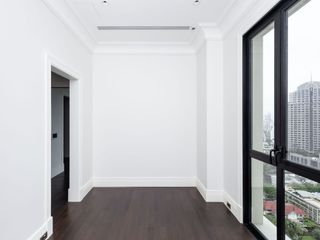 For sale 2 ベッドルーム condo in Pathum Wan, Bangkok