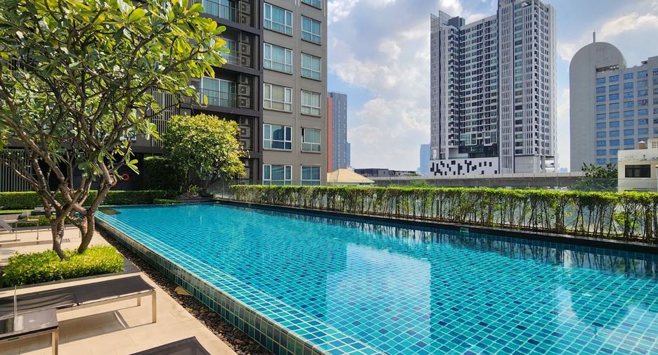 For sale and for rent 2 bedrooms condo in Khlong San, Bangkok