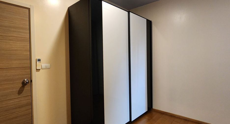 For sale and for rent 2 bedrooms condo in Khlong San, Bangkok