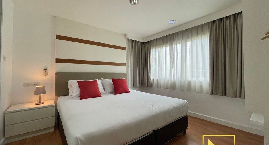 For rent 2 bedrooms apartment in Khlong Toei, Bangkok