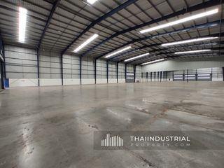 For rent warehouse in Pak Kret, Nonthaburi