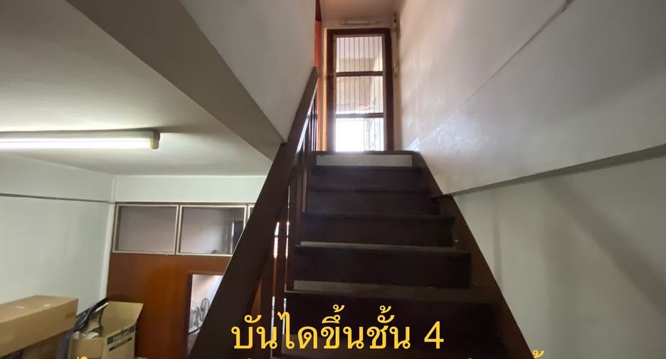 For rent and for sale 3 bed retail Space in Yan Nawa, Bangkok