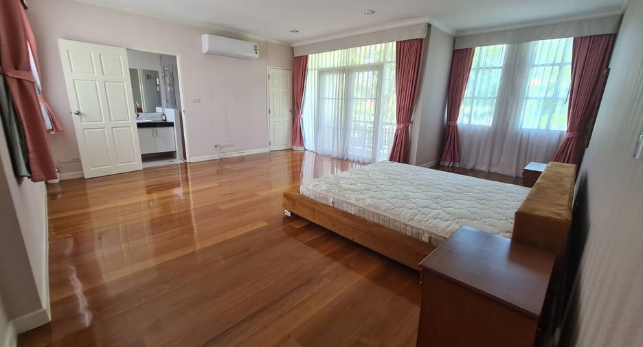 For rent 5 bedrooms house in Mueang Samut Prakan, Samut Prakan