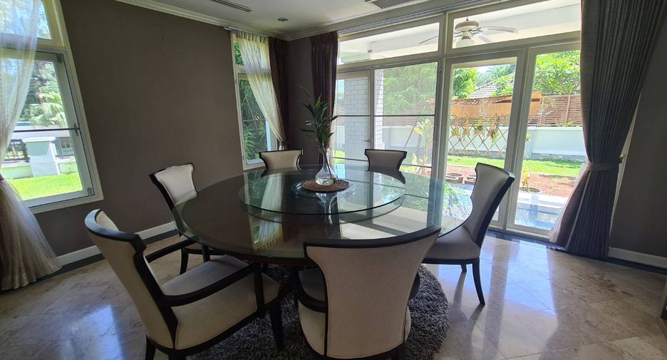 For rent 5 bedrooms house in Mueang Samut Prakan, Samut Prakan