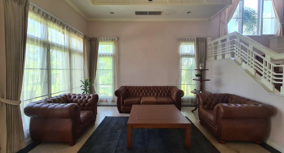 For rent 5 bedrooms house in Mueang Samut Prakan, Samut Prakan