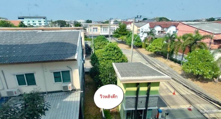Gewerbefläche zur Miete und zum Kauf mit 3 Zimmer in Bang Khen, Bangkok