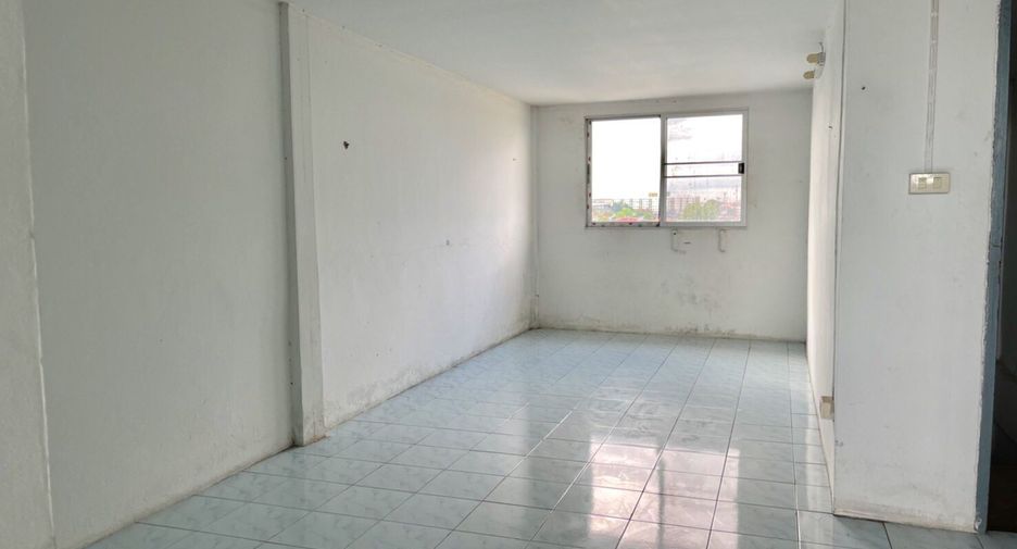 Gewerbefläche zur Miete und zum Kauf mit 3 Zimmer in Bang Khen, Bangkok