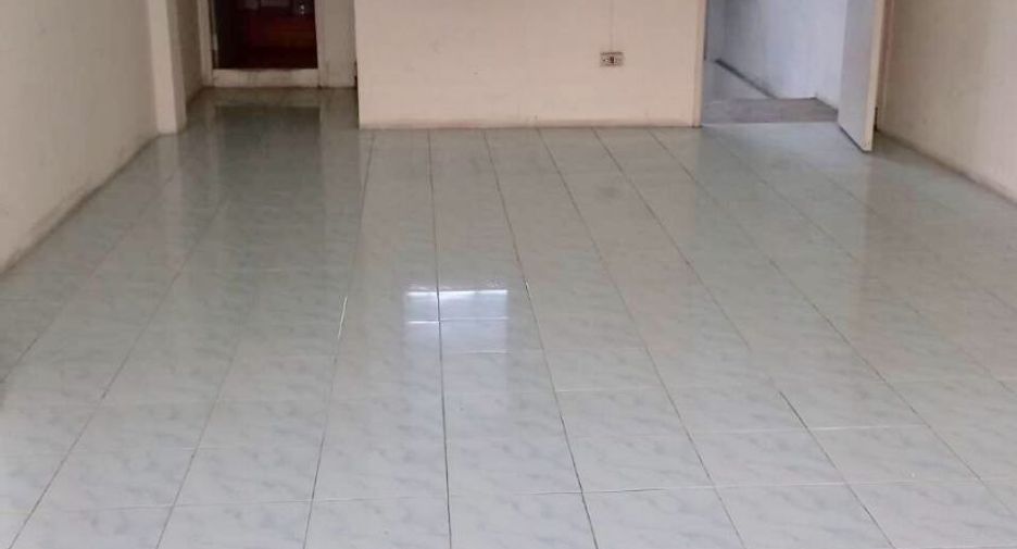Gewerbefläche zur Miete und zum Kauf mit 3 Zimmer in Bang Khen, Bangkok