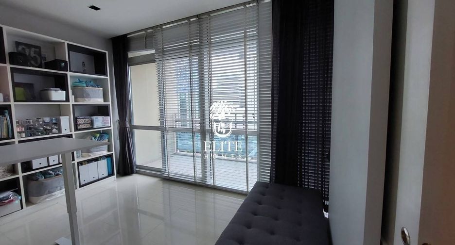 Condo en alquiler de 3 habitaciones en Pathum Wan, Bangkok
