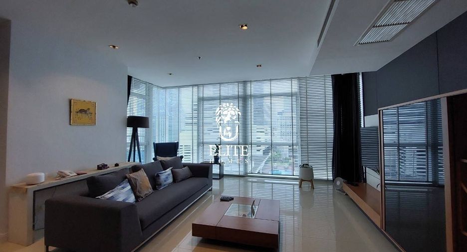 Condo en alquiler de 3 habitaciones en Pathum Wan, Bangkok