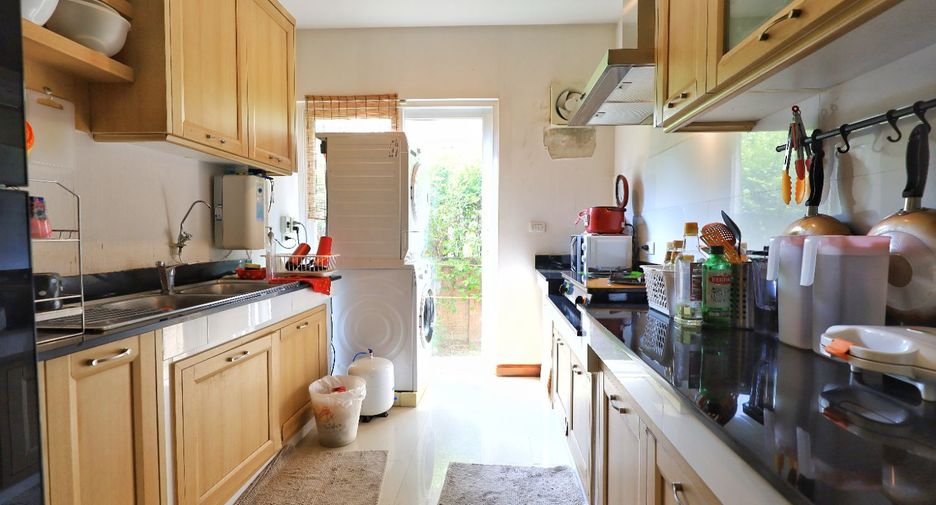 For sale 4 bedrooms house in Pak Kret, Nonthaburi