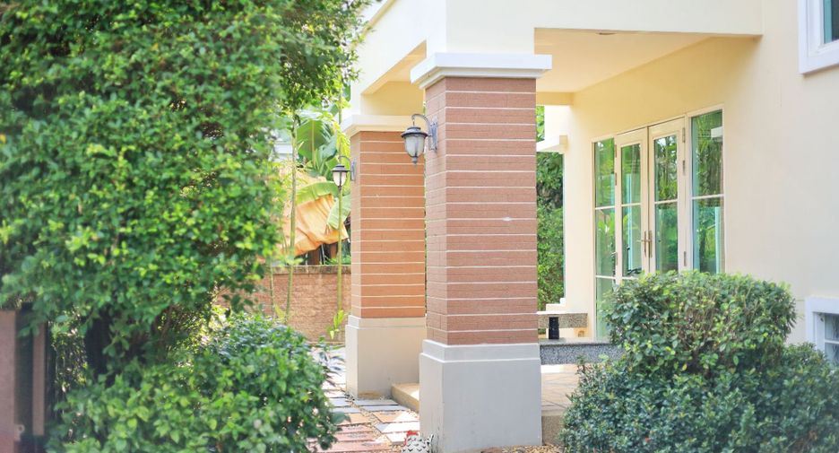 For sale 4 bedrooms house in Pak Kret, Nonthaburi